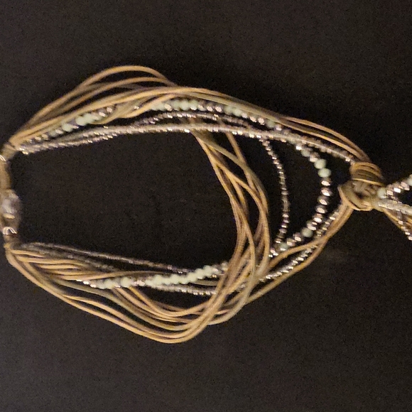 Tassel necklace - Picture 2 of 5